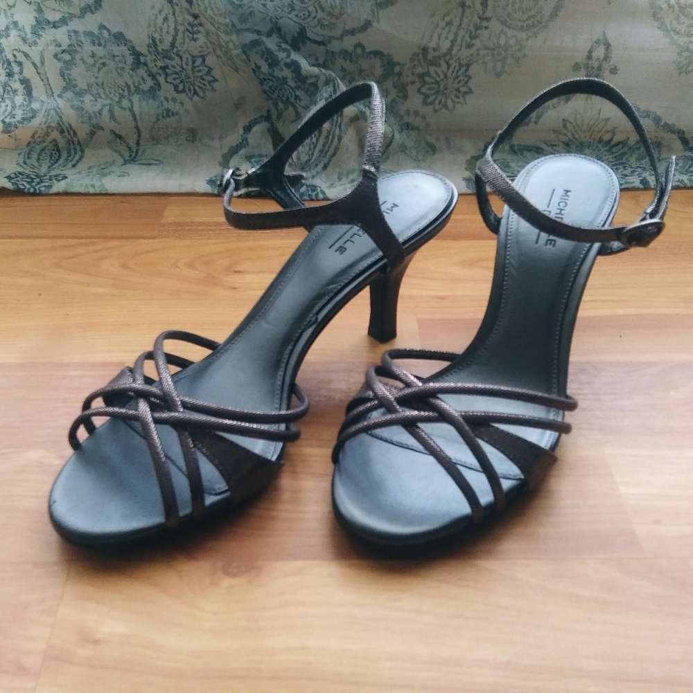Michelle D Gray Strappy Sandals Heels